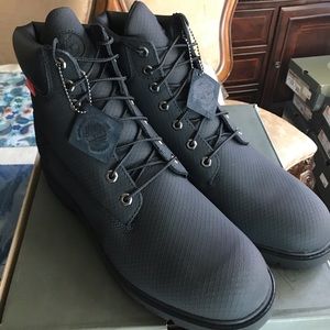 Men’s Black Timberland Shoes